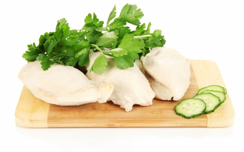 gekochtes Hähnchenfilet für Diät 6 Blütenblätter